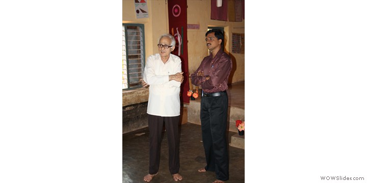Organisor Mr.Sundar Bhat Kanchana with school teacher Mr. Mahesh Organisor Mr.Sundar Bhat Kanchana with school teacher Mr. Mahesh